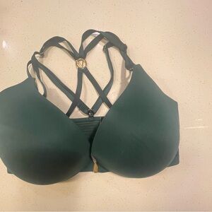 Victoria’s Secret Elegant Green Strappy Women's Bra size 36DDD NWT